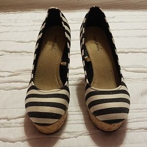 Wetseal wedges size 7